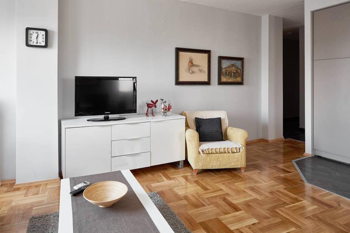 Bright Apartment Near City Center Skopje Exteriör bild