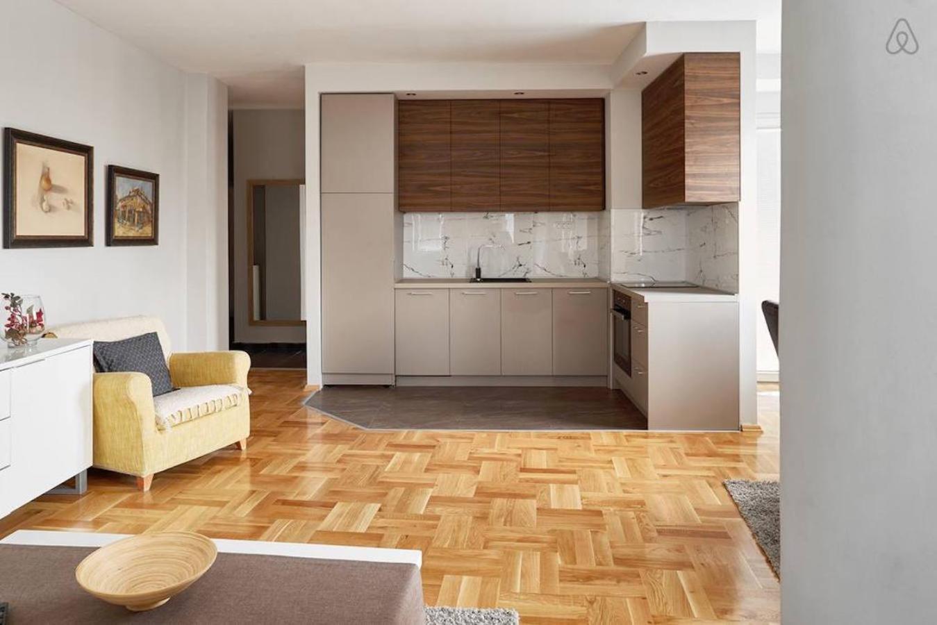 Bright Apartment Near City Center Skopje Exteriör bild